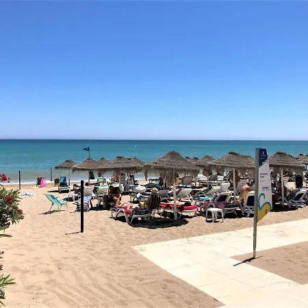 Frente A La Playa Dona Sofia E Fuengirola